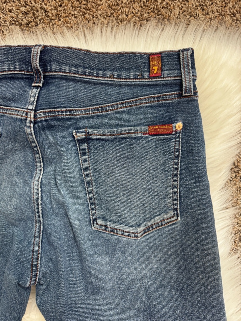 7 for all mankind dark wash jeans 34 - Picture 9 of 10